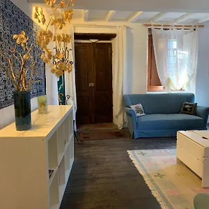Casa Delle Gioie Affittacamere Trassilico